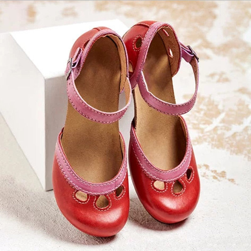 Darcey - sandals with hollow buckle straps