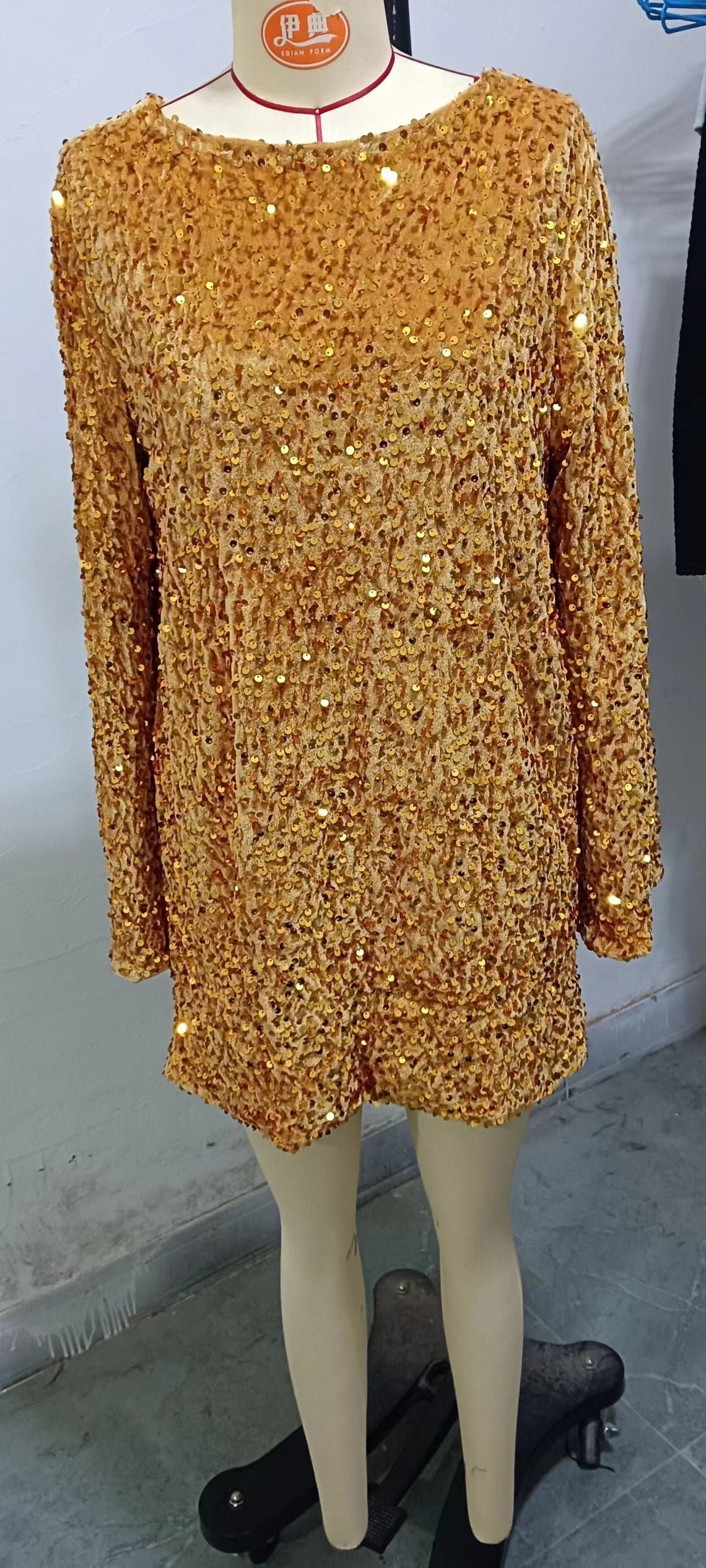 Women's Round Neck Long Sleeve Loose Sequins Short Spandex Dress