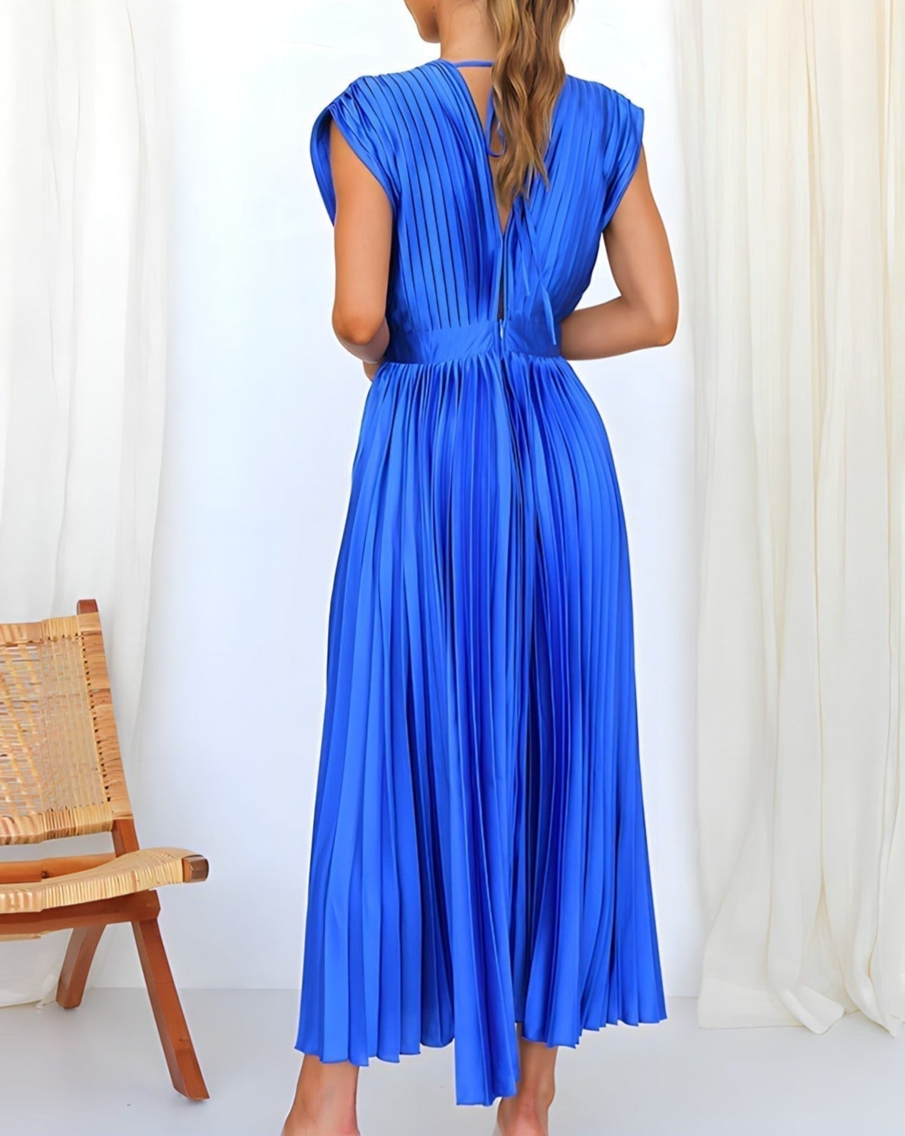 ELENA | ELEGANT PLEATED MIDI DRESS